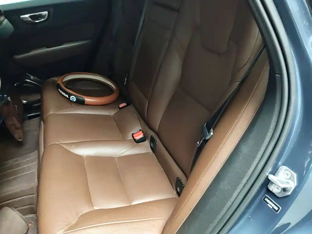 Volvo XC60 — миниатюра 17