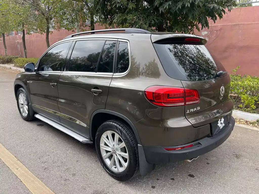Volkswagen Tiguan 2016 300TSI AT