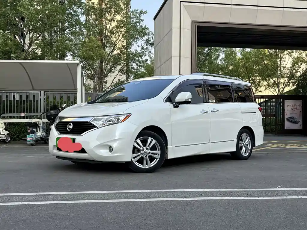 Nissan Quest — миниатюра 4
