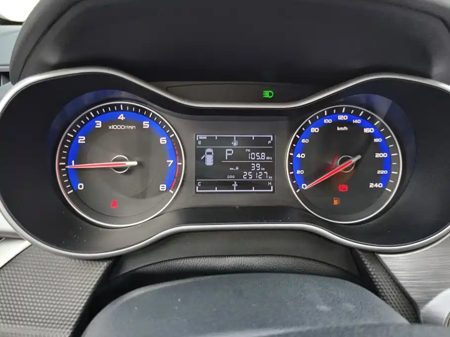 Geely Vision — миниатюра 14
