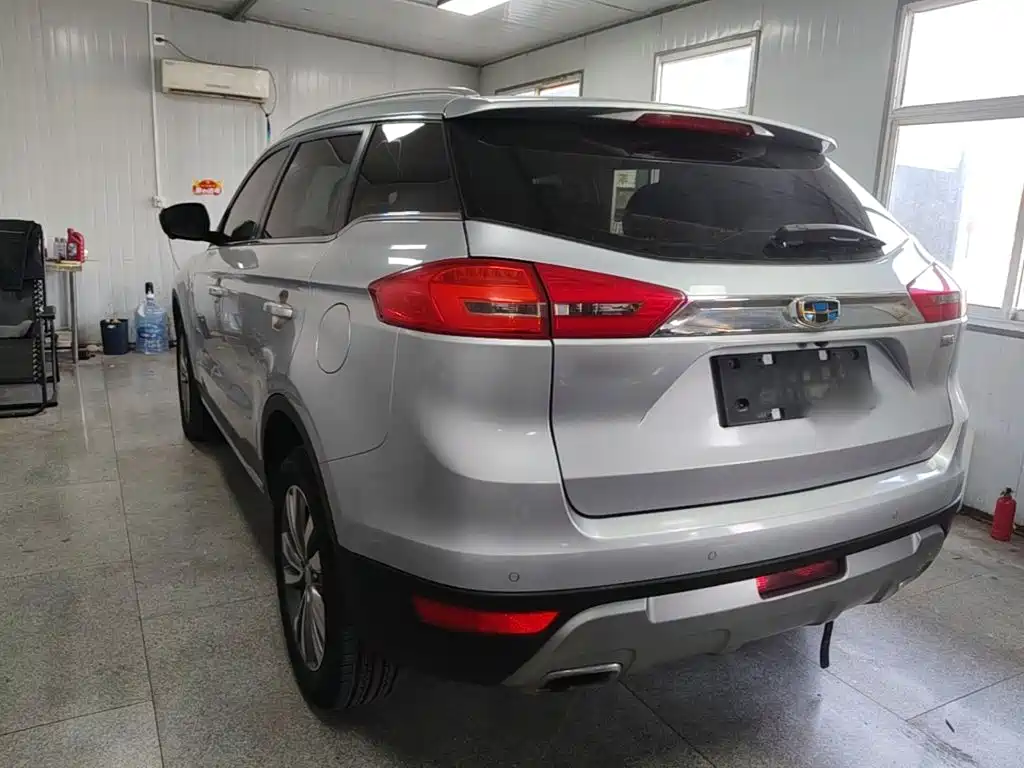 Geely Boyue — миниатюра 5