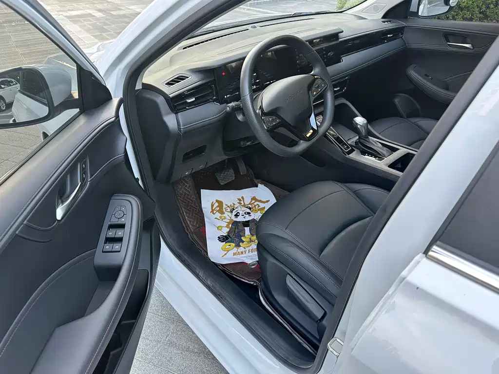 Roewe i5 — миниатюра 6