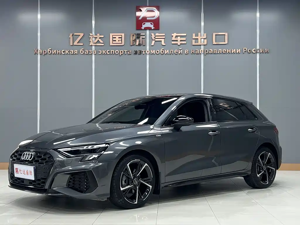 Audi A3 2022 Sportback 35 TFSI Fashion Sport Type
