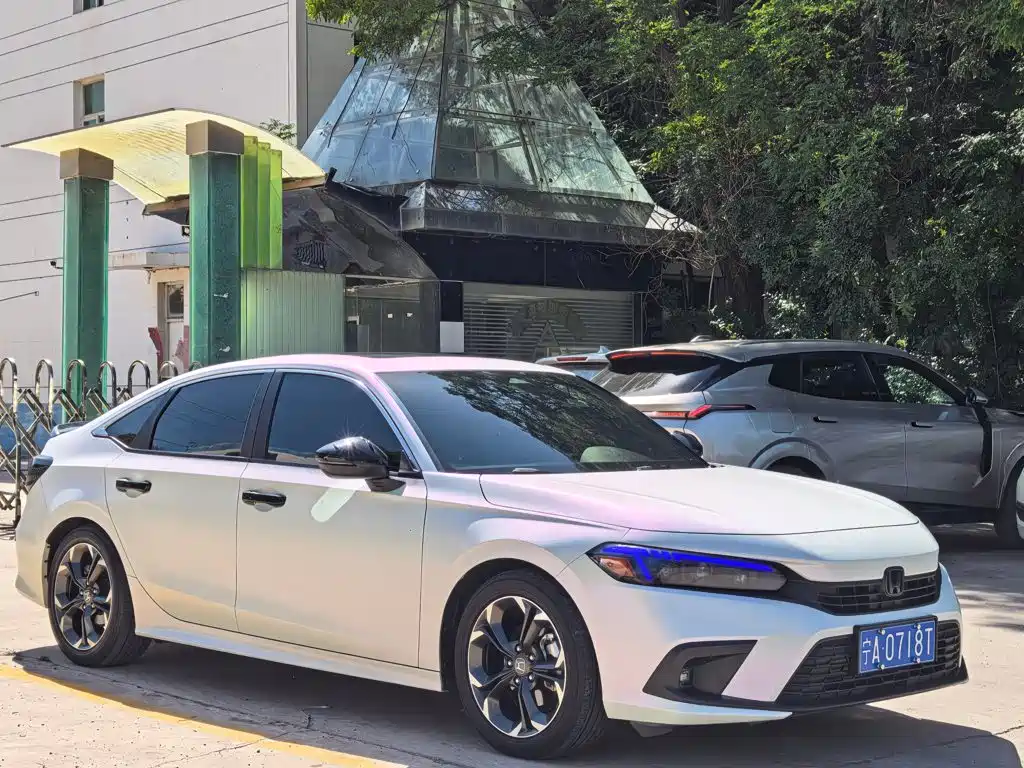 Honda Civic — миниатюра 3