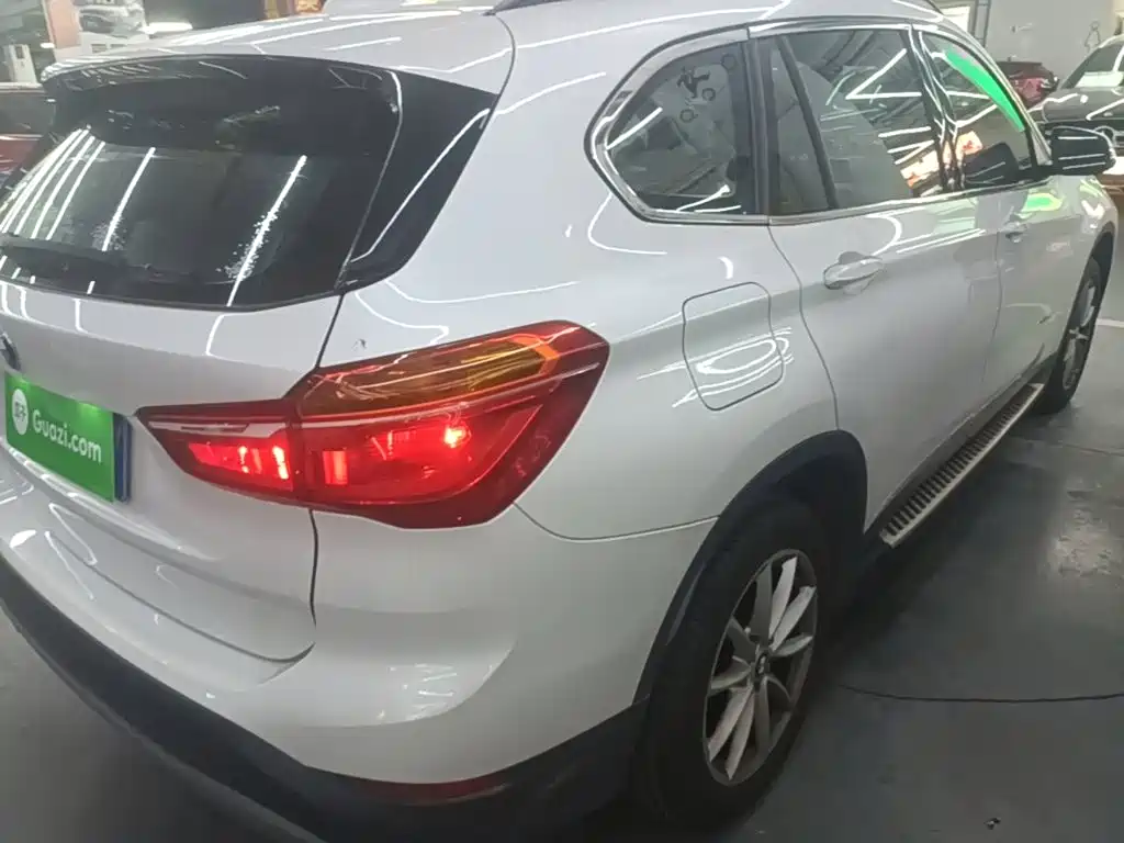 BMW X1 — миниатюра 7