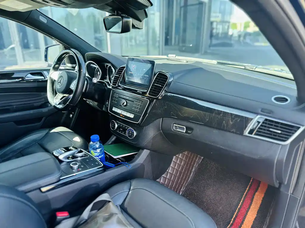 Mercedes-Benz GLE Coupe AMG — миниатюра 5