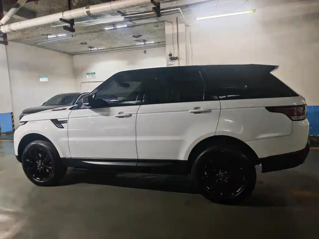 Land Rover Sport — миниатюра 6