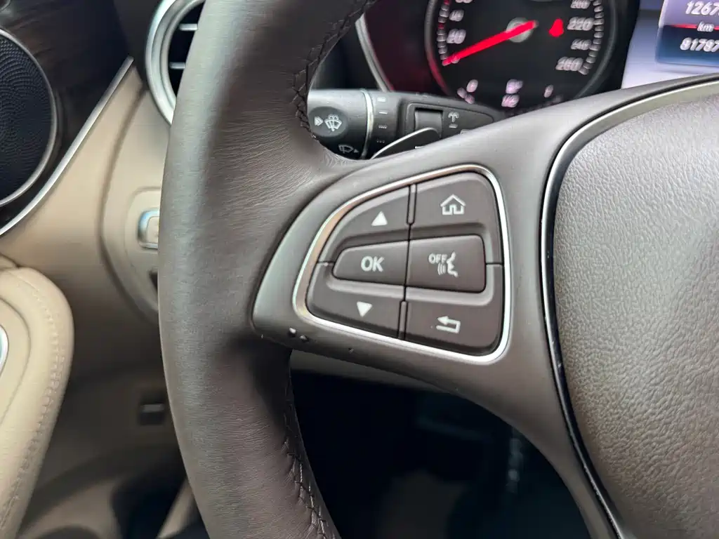 Mercedes-Benz GLC — миниатюра 31