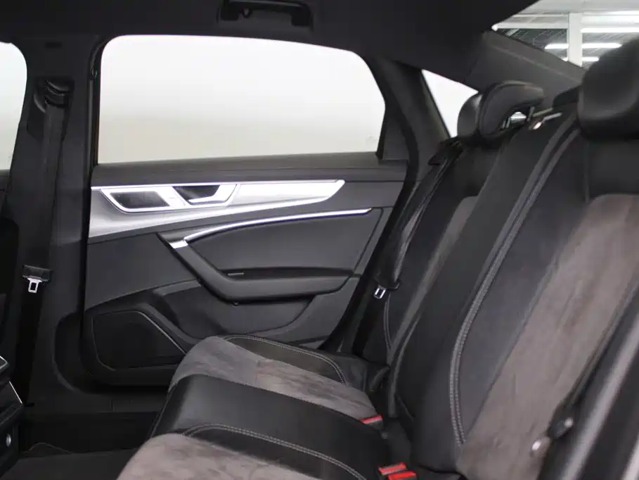 Audi A6L — миниатюра 8