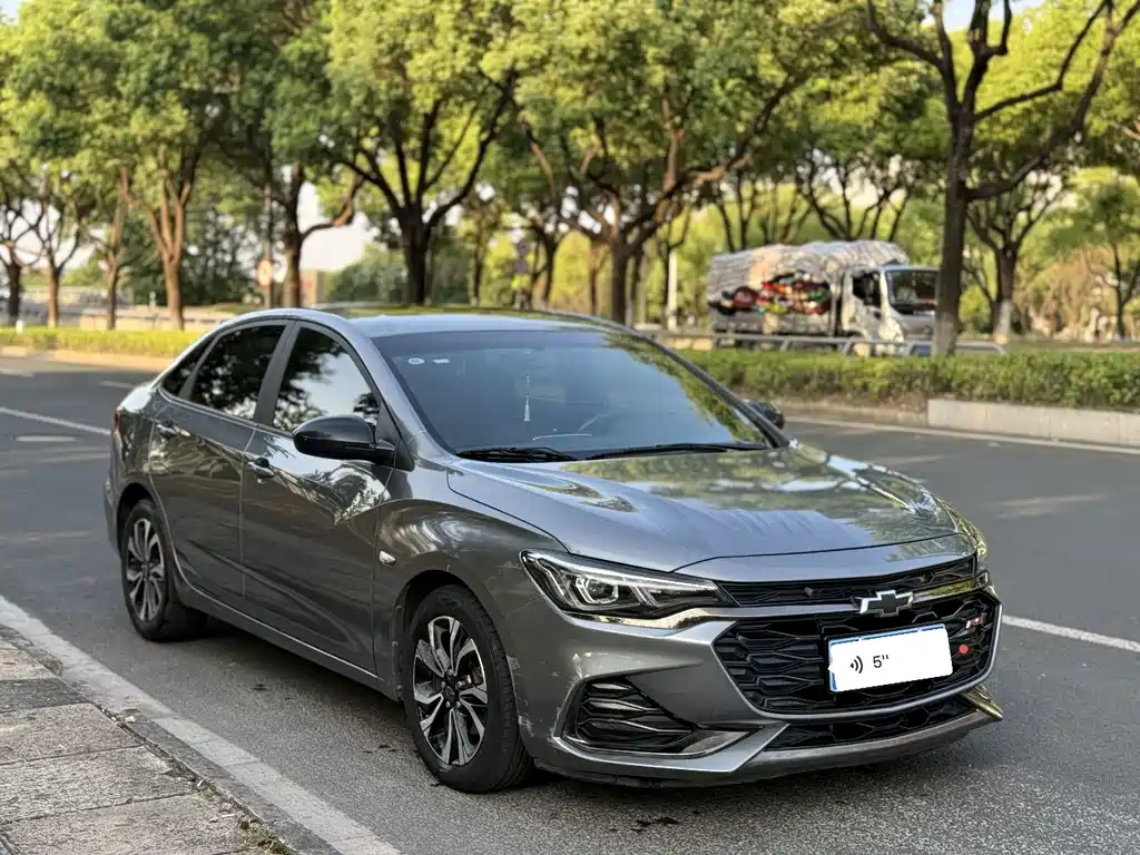 Chevrolet Monza — миниатюра 3