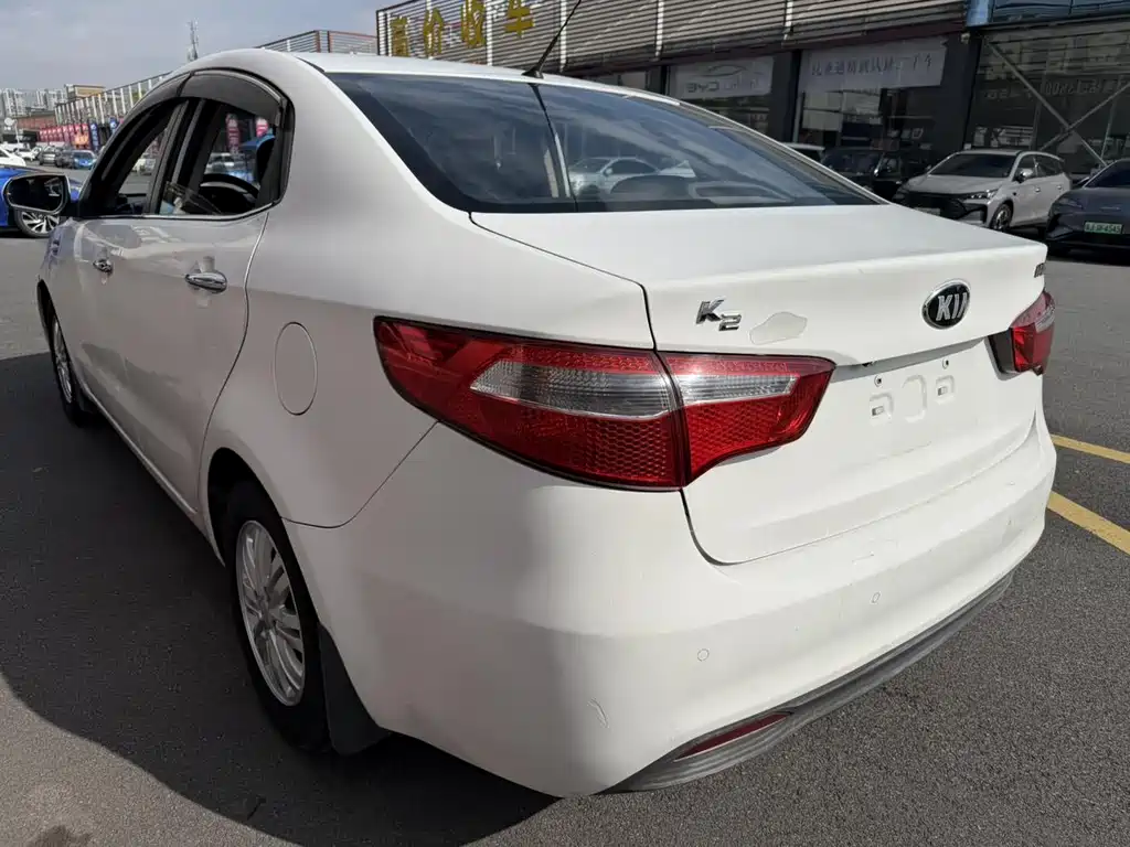 Kia K2 2012 1.4L MT GL