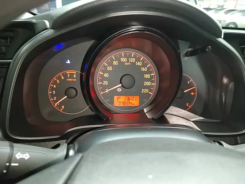 Honda Fit — миниатюра 12