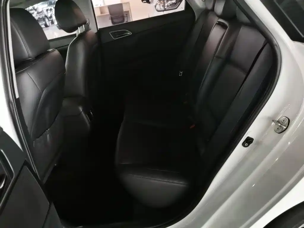 Hyundai Mistra — миниатюра 17