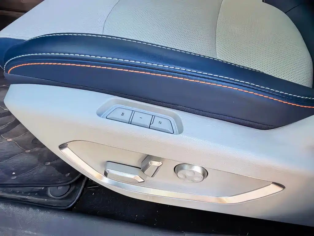 Geely Boyue — миниатюра 7