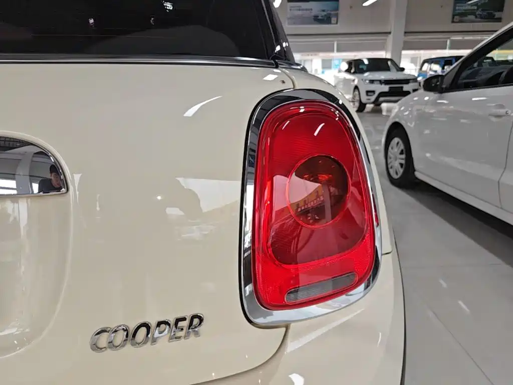 MINI Mini — миниатюра 8