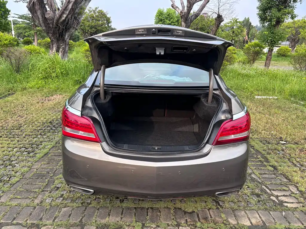 Buick LaCrosse — миниатюра 12