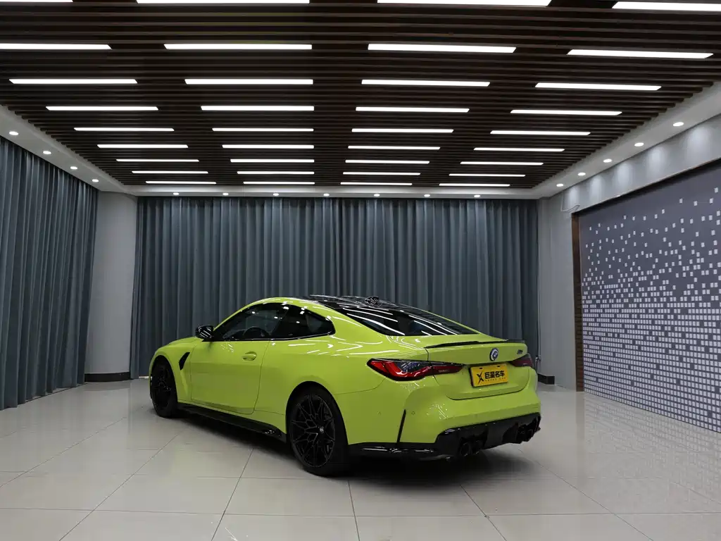 BMW M4 2021 M4