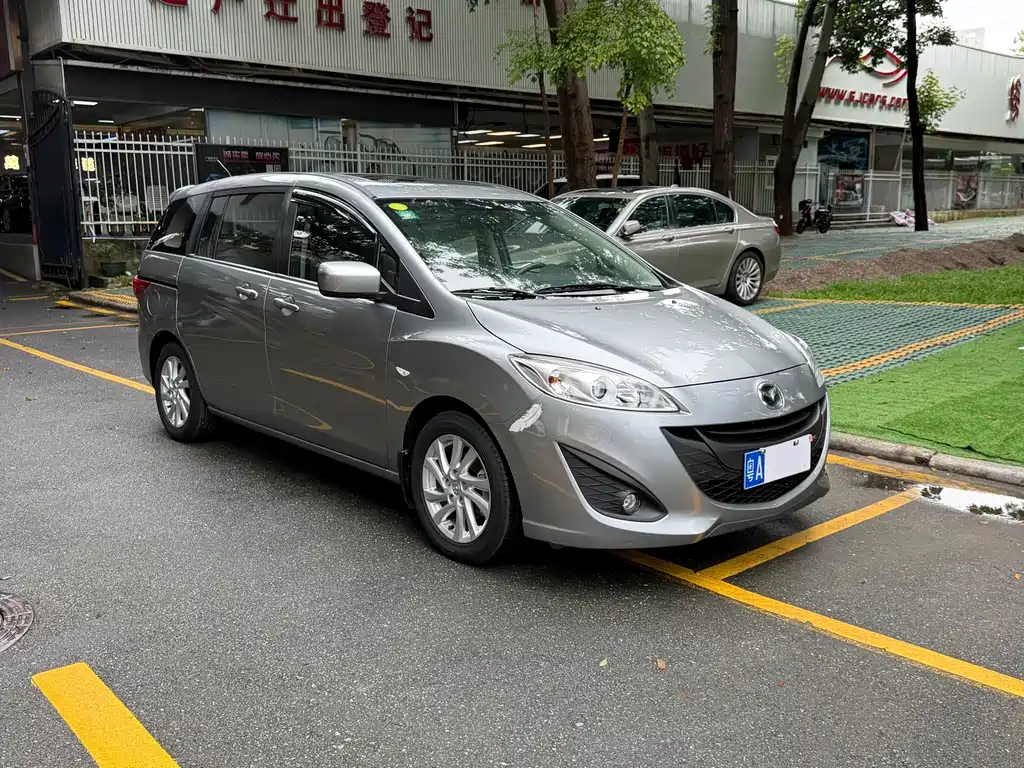 Mazda 5 2011 2.0L AT Comfort