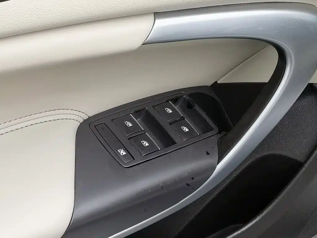 Buick Regal — миниатюра 9