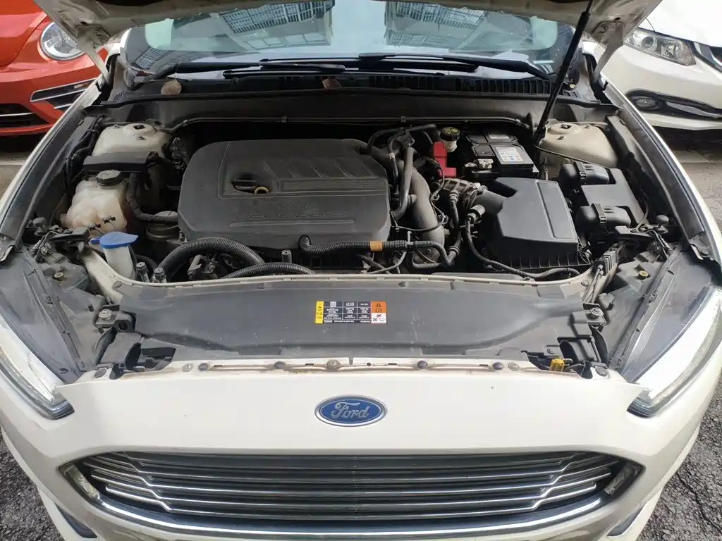 Ford Mondeo — миниатюра 11
