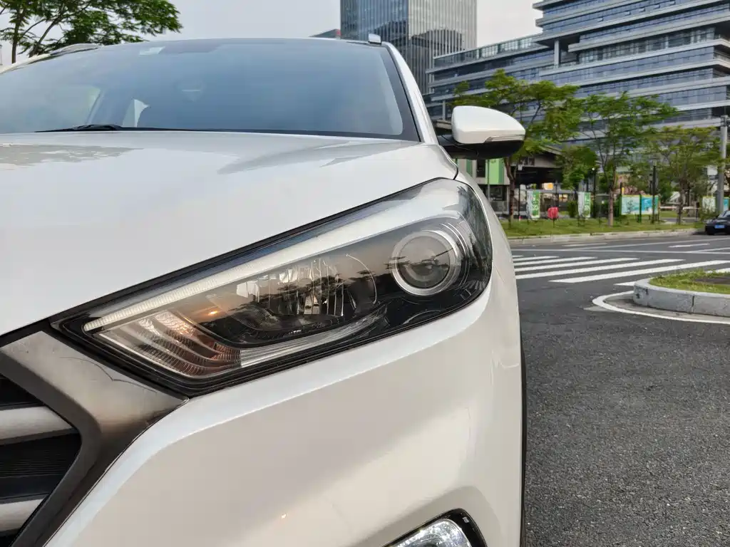 Hyundai Tucson — миниатюра 19