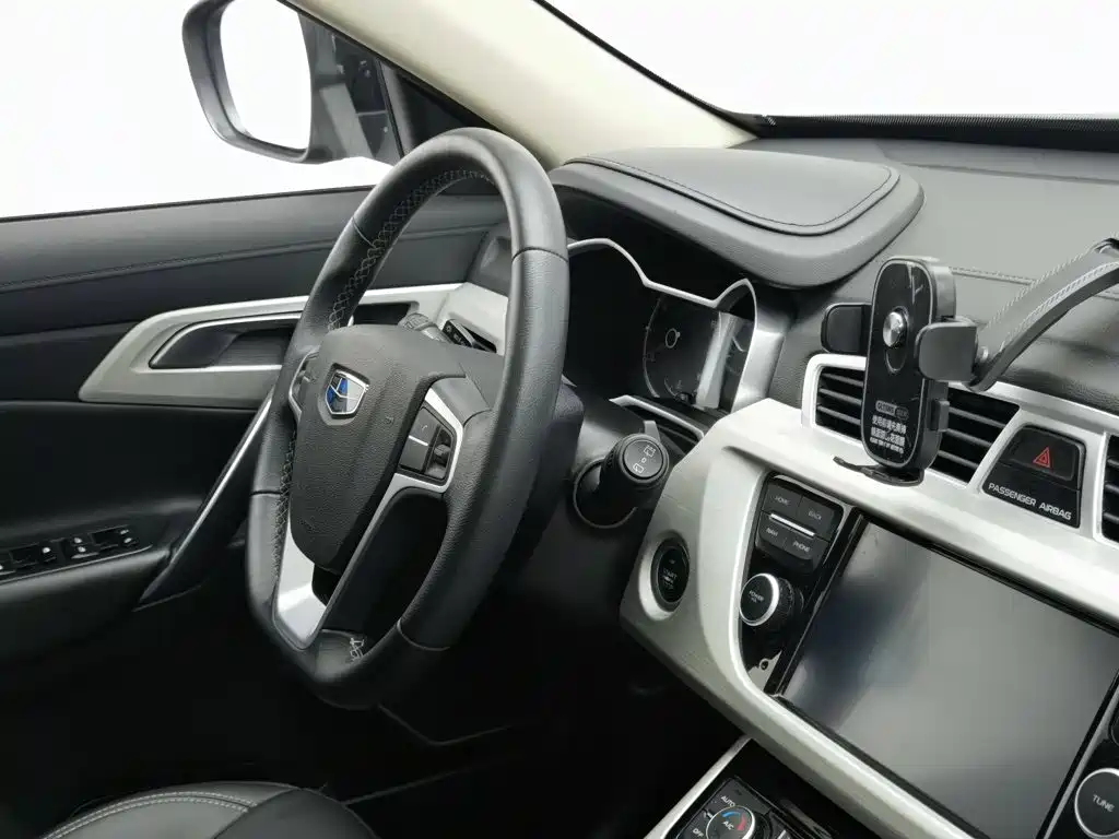 Geely Boyue — миниатюра 22