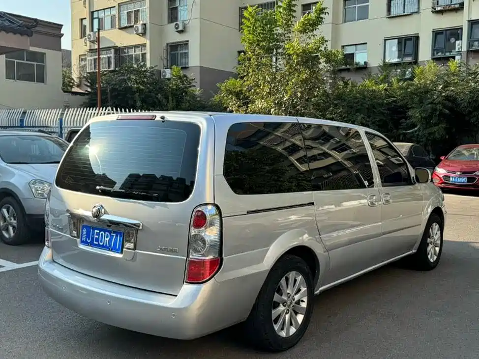 Buick GL8 — миниатюра 4