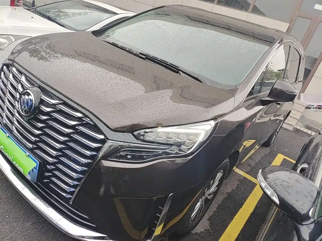 Buick GL8 2021