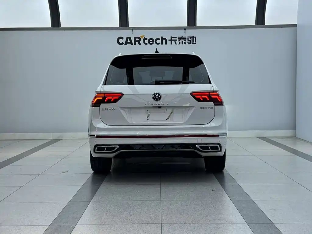 Volkswagen Tiguan L L 2022 330TSI AT R-Line