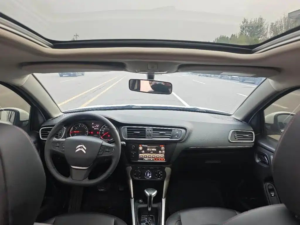 Citroen C3-XR — миниатюра 4