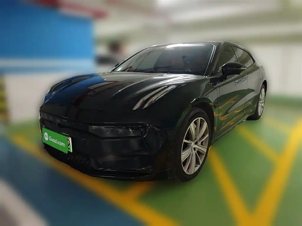 Zeekr 001 2022