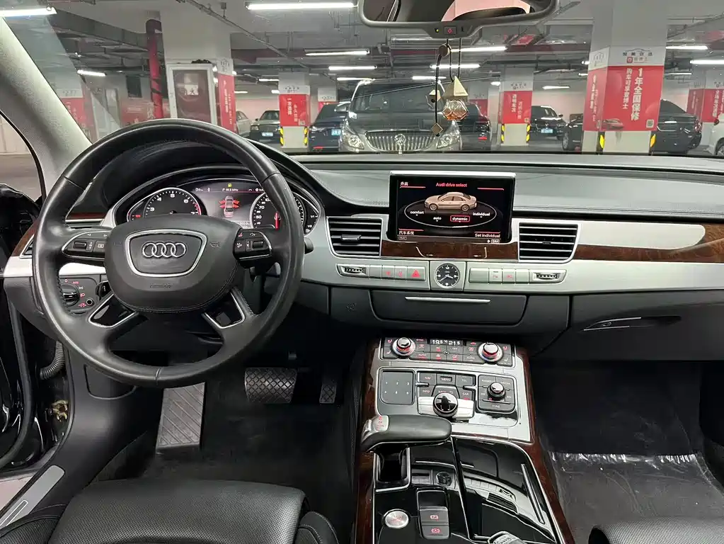 Audi A8 — фотографии объявления, Фото 21