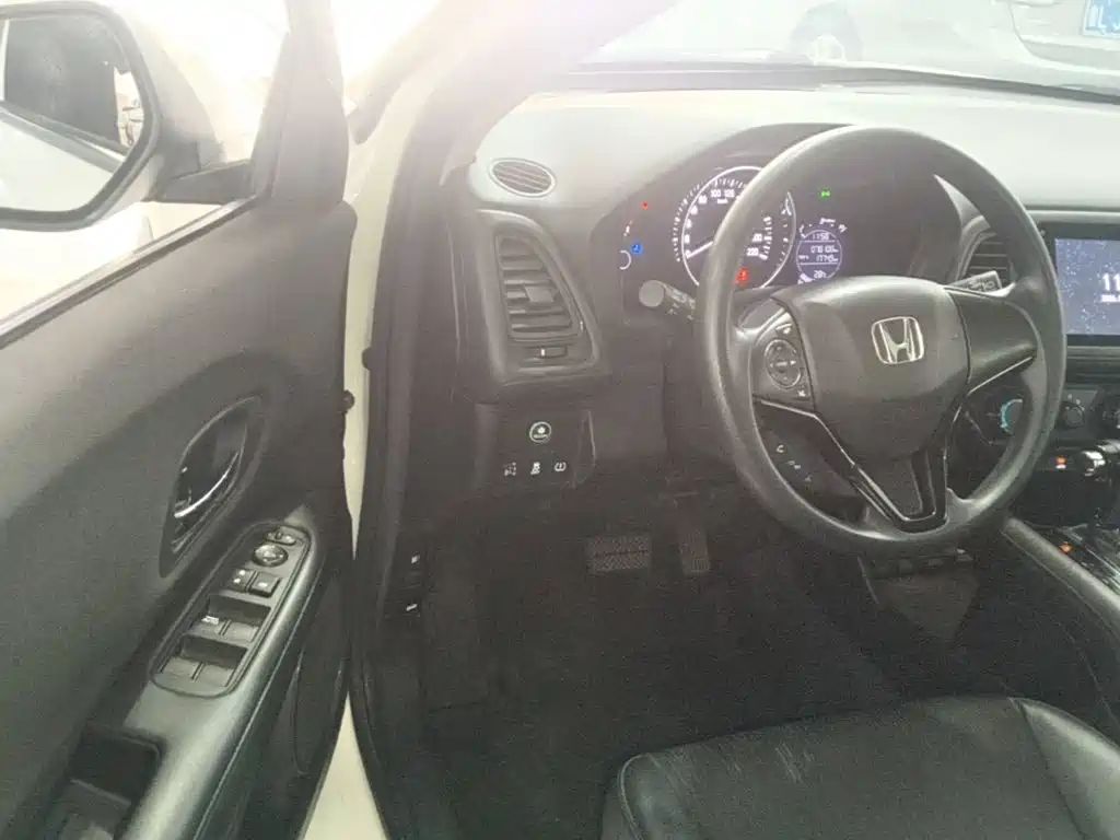 Honda Vezel — миниатюра 16