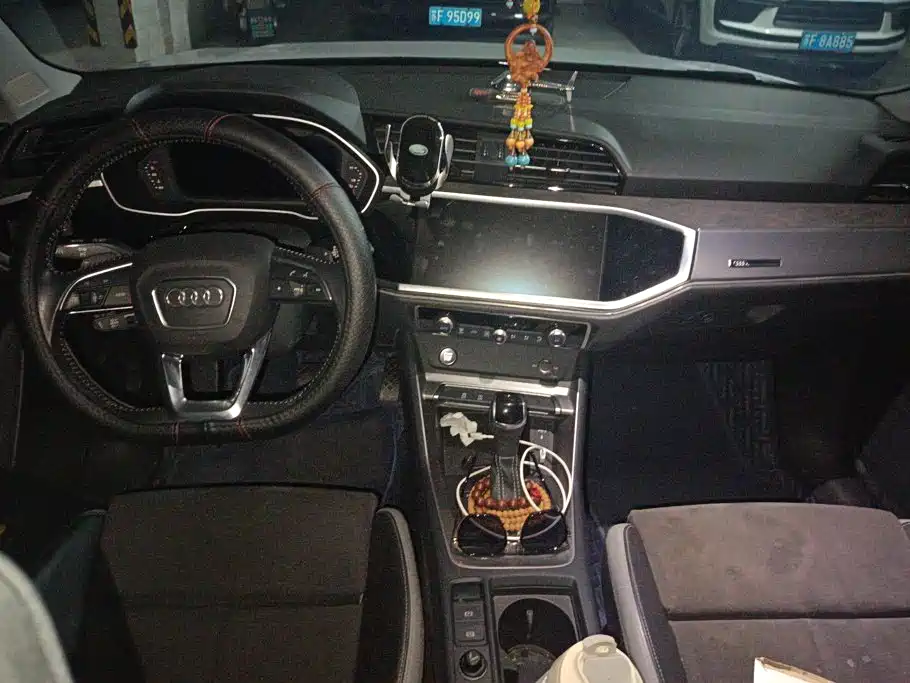 Audi Q3 — миниатюра 12