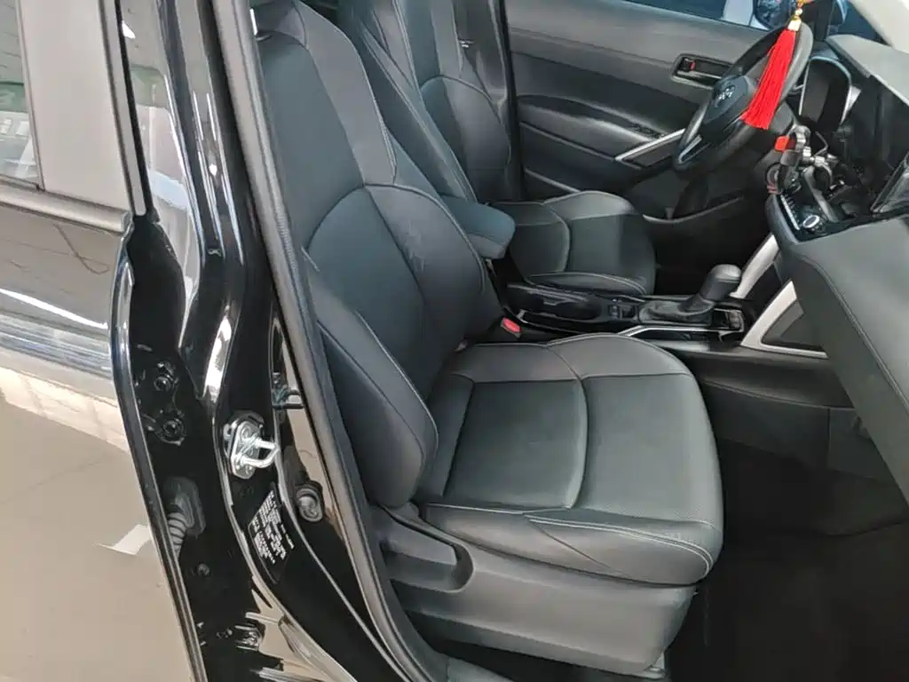 Toyota Frontlander — миниатюра 25