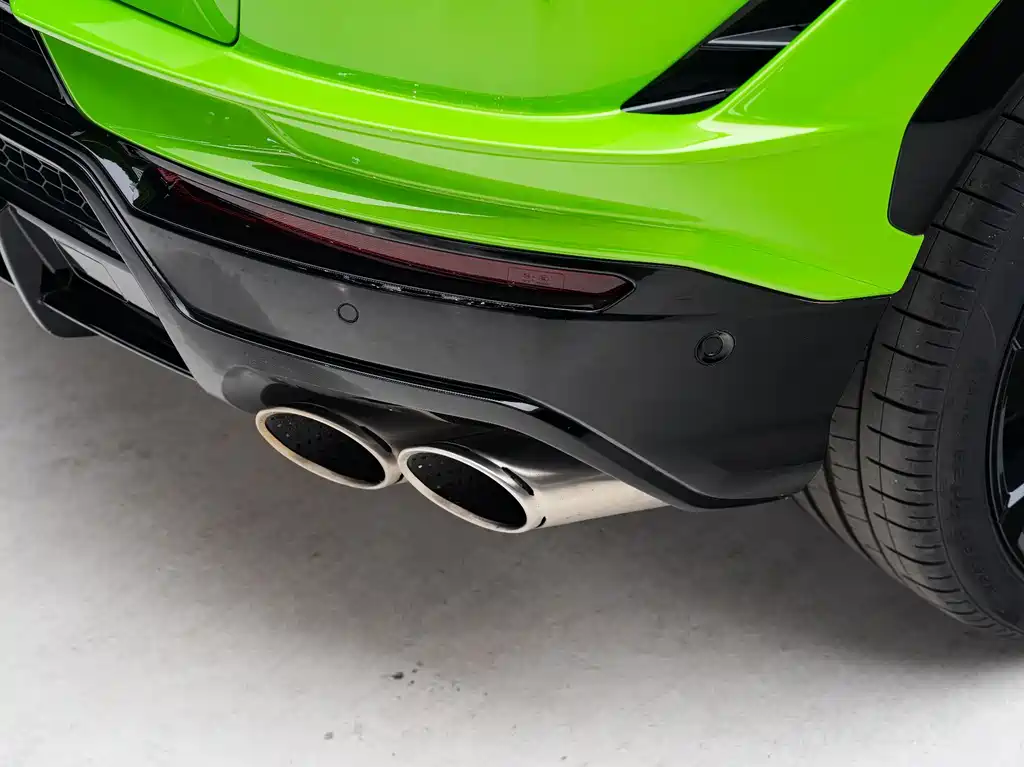 Lamborghini Urus — миниатюра 7