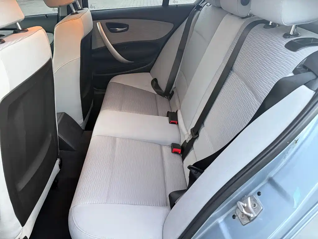 BMW 1 Series (Import) — миниатюра 13