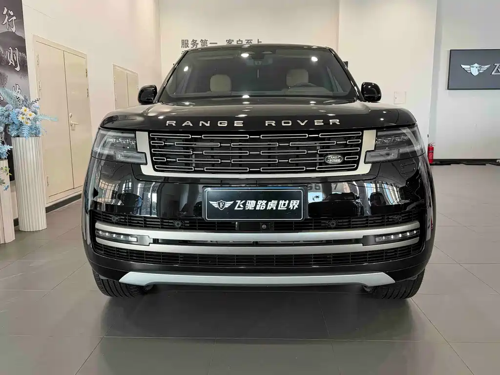 Land Rover Range Rover — миниатюра 2