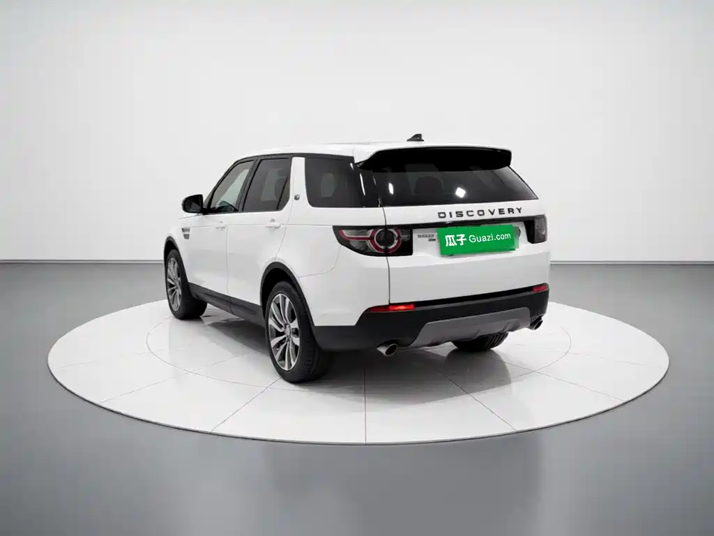 Land Rover Discovery Sport — миниатюра 4