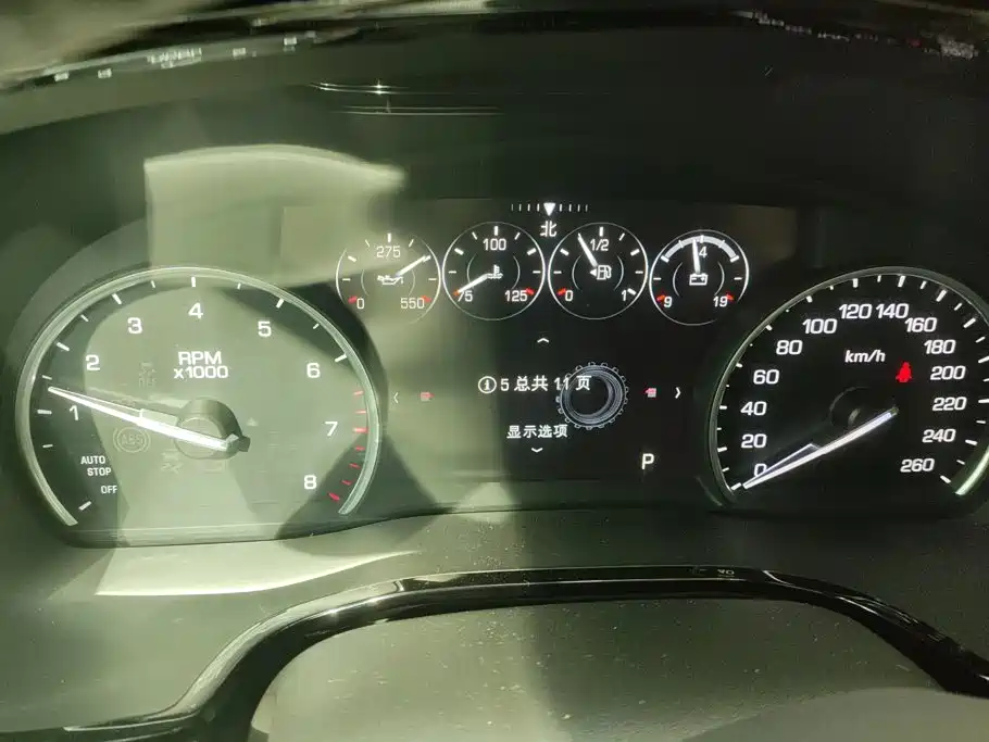 Cadillac XT5 — миниатюра 14
