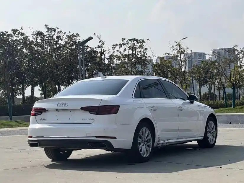 Audi A4L — миниатюра 6