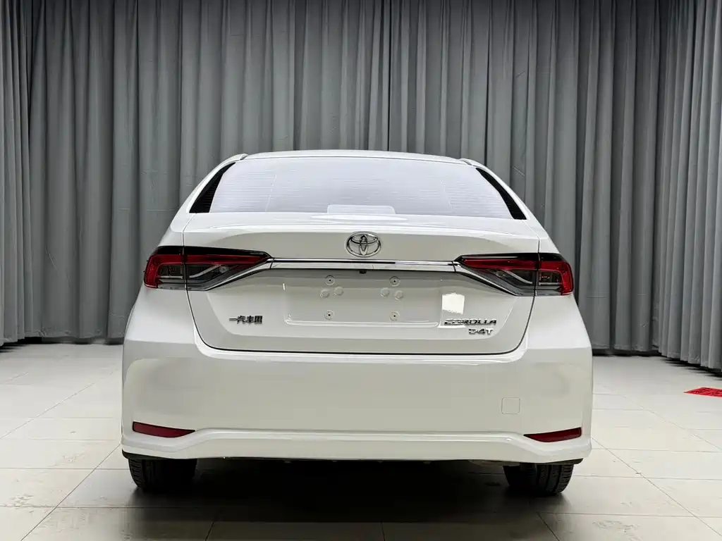 Toyota Corolla — миниатюра 5