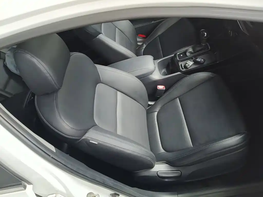 Kia K4 — миниатюра 25