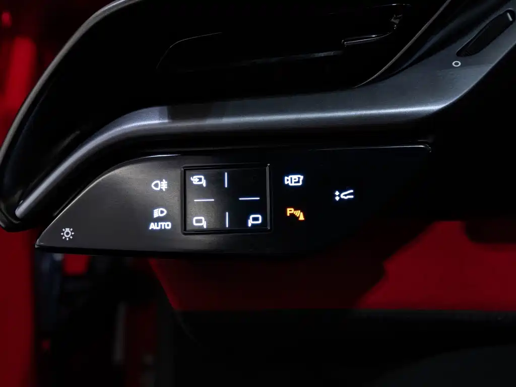 Ferrari SF90 — миниатюра 12
