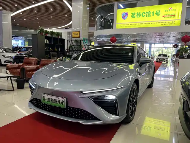 NEZHA AUTOMOBILE NEZHA S 2023