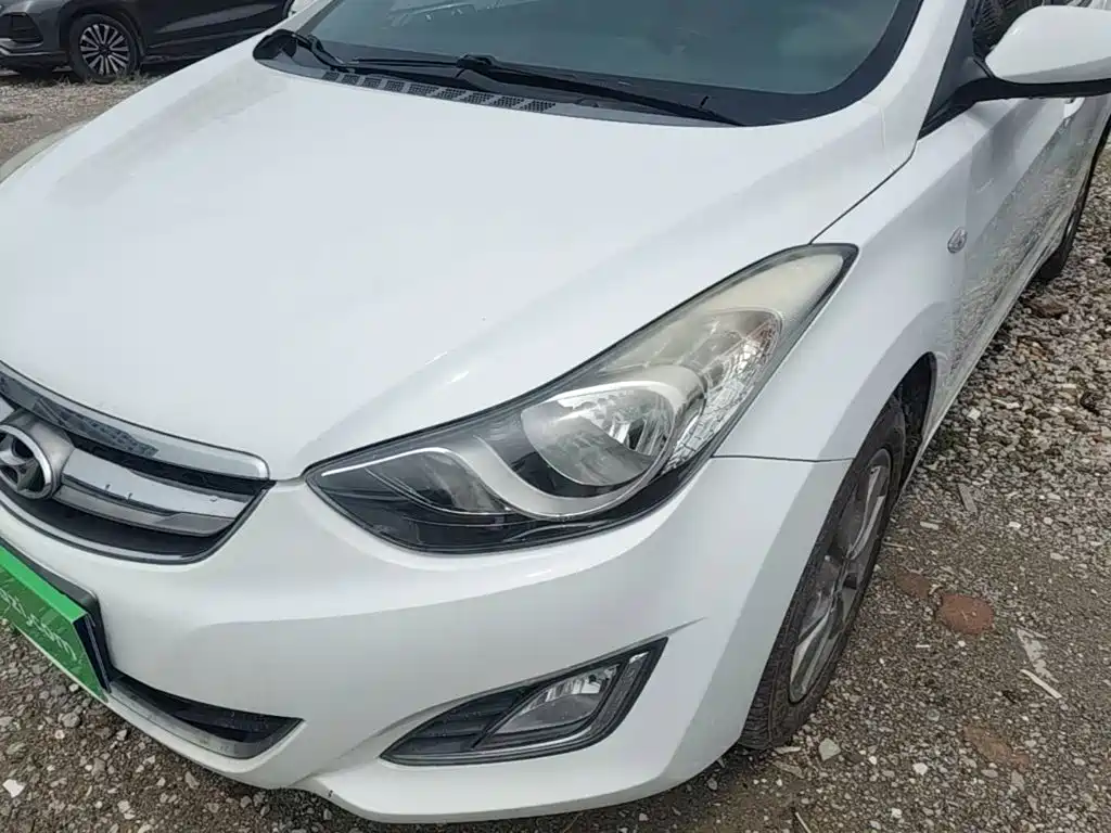 Hyundai Elantra Langdong — миниатюра 24
