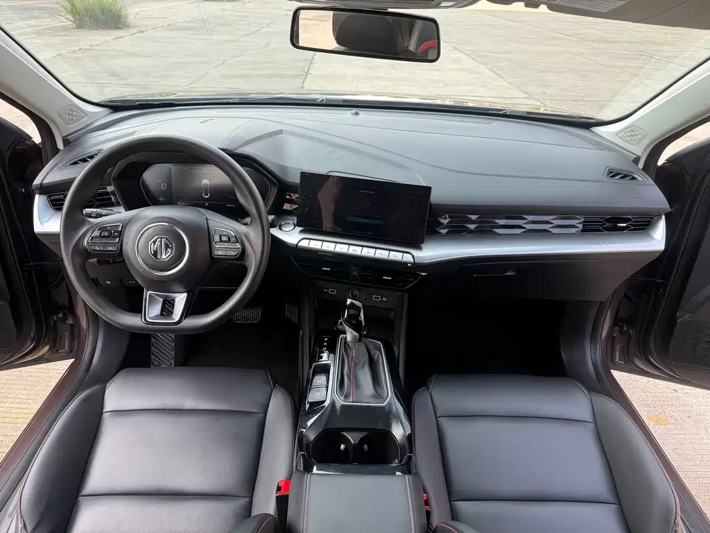 MG MG5 — миниатюра 15