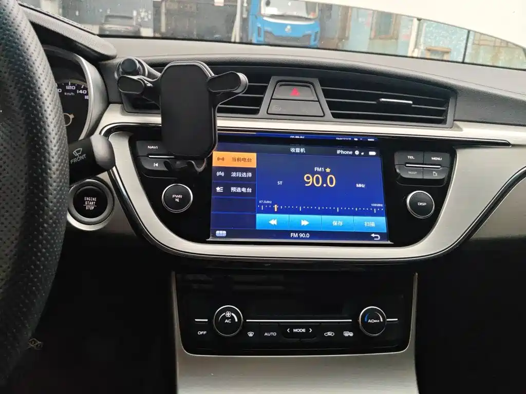 Geely Emgrand GL — миниатюра 14