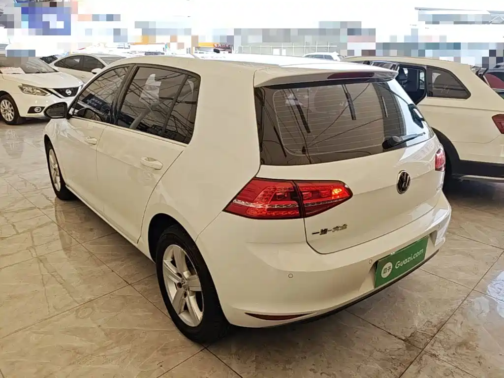 Volkswagen Golf — миниатюра 5