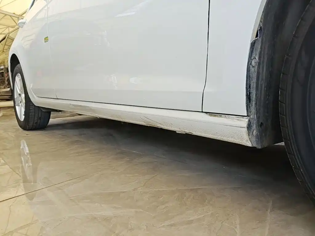 Volkswagen Golf — миниатюра 21